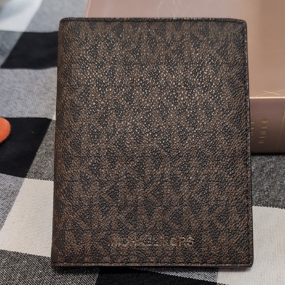 Michael Kors Brown Monogram Card Holder